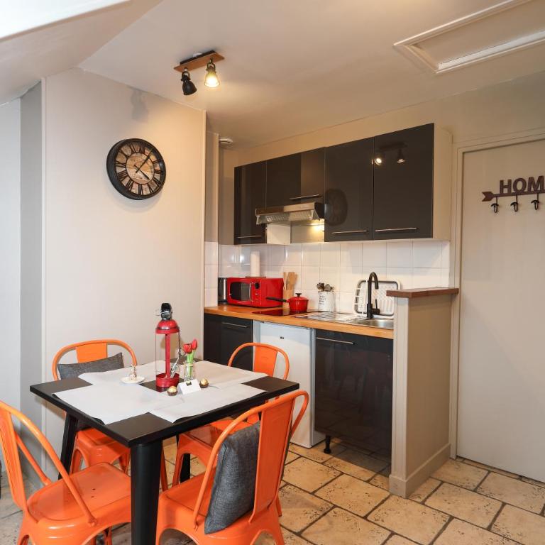 Style Industriel Aux Bords de la Loire - Appartement Supérieur - 2