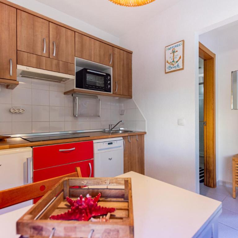 BeachApartment - Apartamento con vistas al jardín - 12