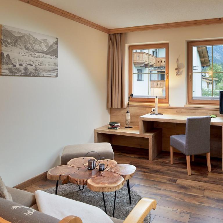 Hotel Central - das kleine Boutique Hotel am Achensee - Junior Suite mit Balkon - 8