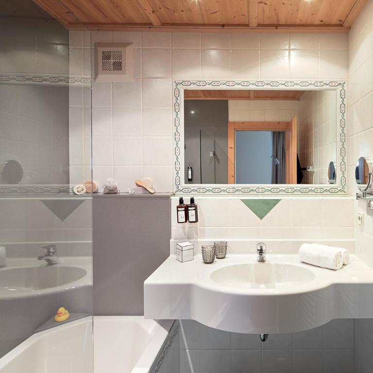Hotel Central - das kleine Boutique Hotel am Achensee - Junior Suite mit Balkon - 3