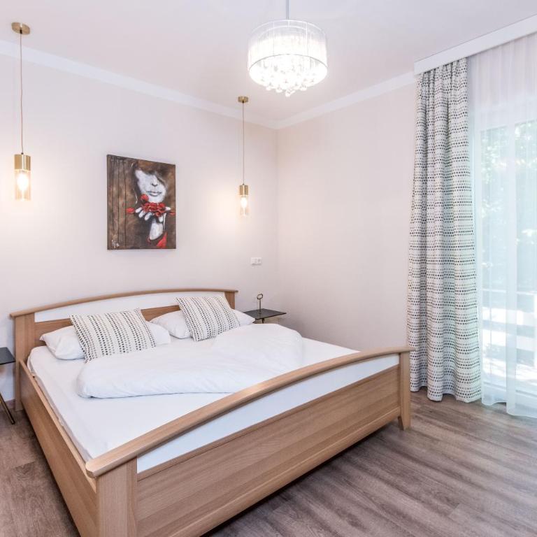 Hotel Garni ELISABETH - Suite mit Balkon - 1