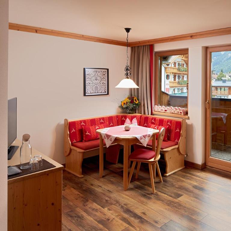 Hotel Central - das kleine Boutique Hotel am Achensee - Comfort Doppelzimmer mit Balkon - 6