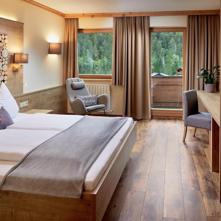Hotel Central - das kleine Boutique Hotel am Achensee - Junior Suite mit Balkon - 2