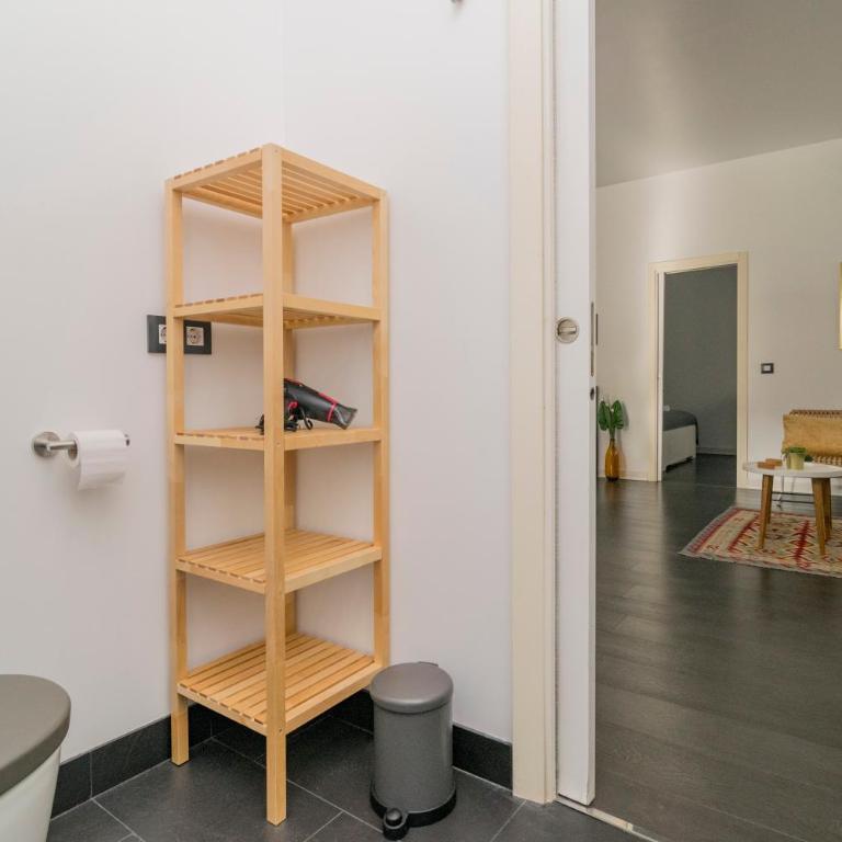 Stylish Apartment in the Center of Madrid - One-Bedroom Apartment - 22
