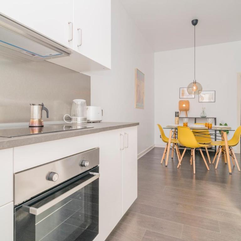 Stylish Apartment in the Center of Madrid - One-Bedroom Apartment - 17