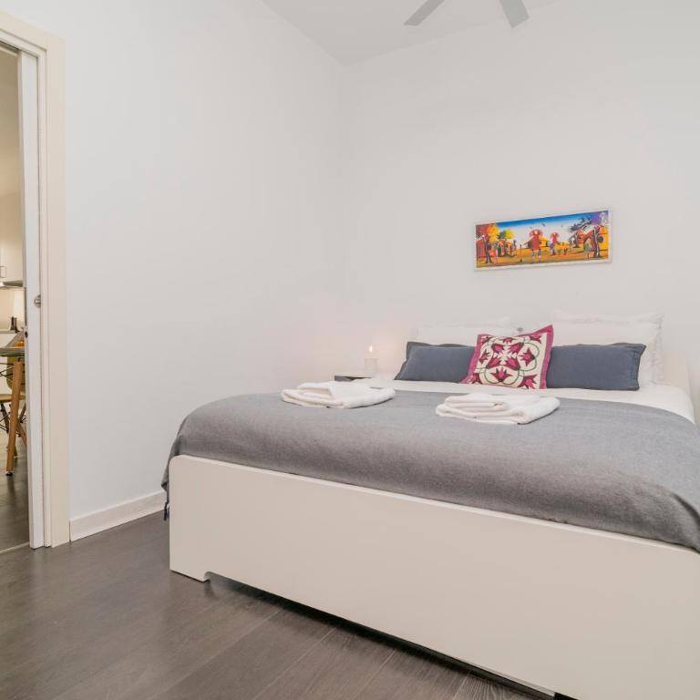 Stylish Apartment in the Center of Madrid - One-Bedroom Apartment - 4
