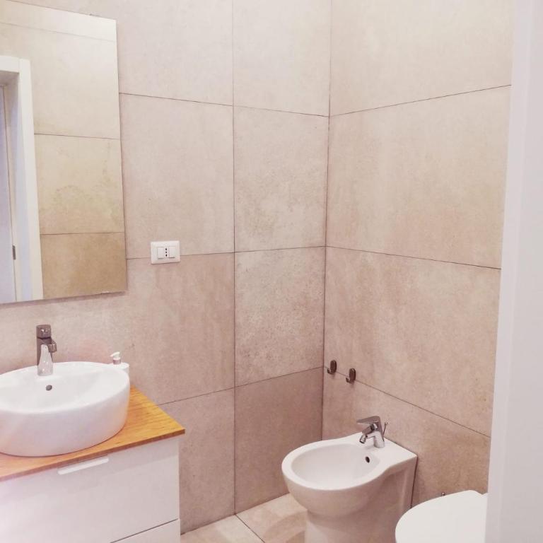 Casa ABBATUZZU - Appartamento con 1 Camera da Letto - 23