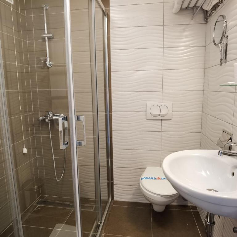 Hotel Fontana Vrnjačka Banja - Porodični Apartman Tipa "Suite" - 2