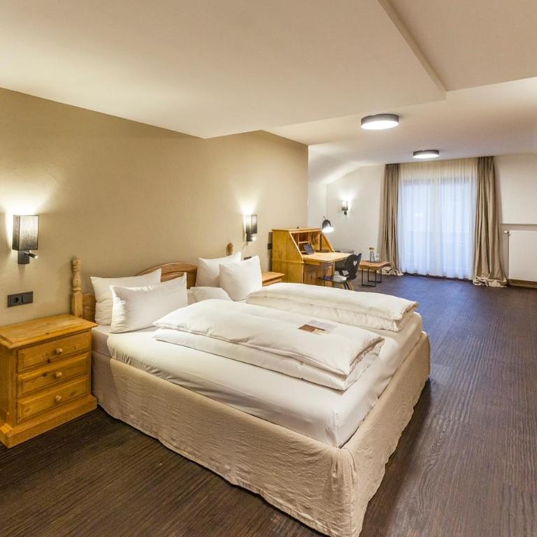 Staudacherhof in Garmisch-Partenkirchen I Blick aufs Zugspitzmassiv I einzigartige Bayurvida Küche - Junior Suite - 3