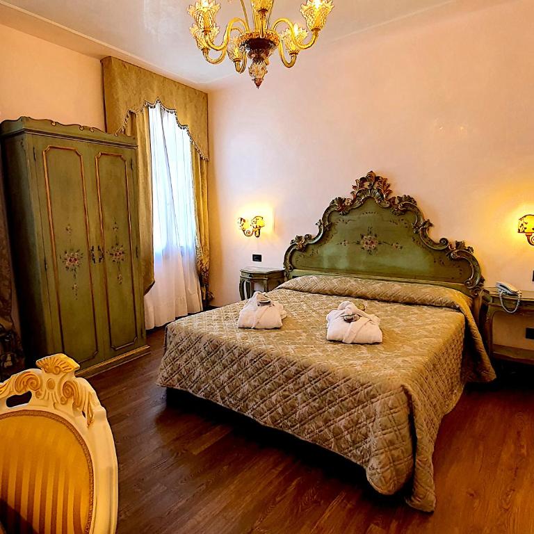 Hotel Carlton On The Grand Canal - Camera Superior Matrimoniale/Doppia con Letti Singoli - 3