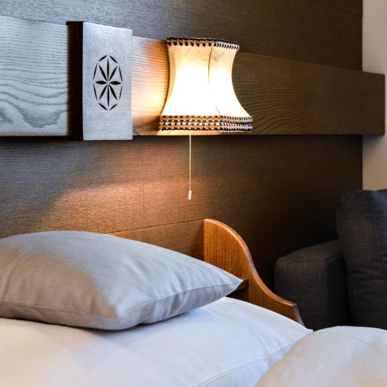 Sonnenhotel Soldanella Sonneck - Doppelzimmer - 2