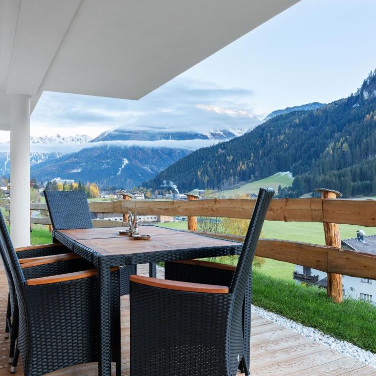 Chalet in Wald near Ski Slopes - Appartamento con 5 Camere da Letto - 1