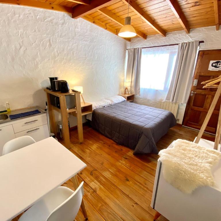 Apart Las Carretas - Habitación Doble Deluxe - 1