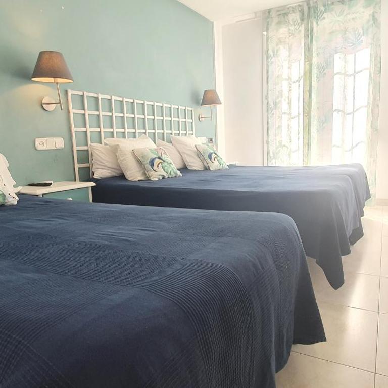 Hugo Beach Hotel & Apartments - Habitación Doble - 2 camas - 6