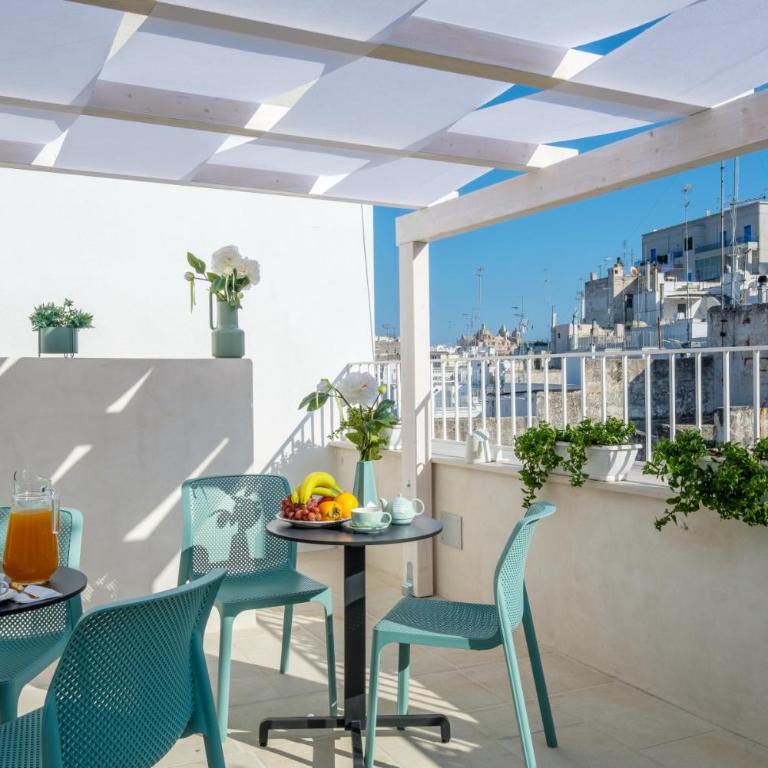 La Bella Ostuni Suites - Camera Matrimoniale Deluxe con Vasca - 34