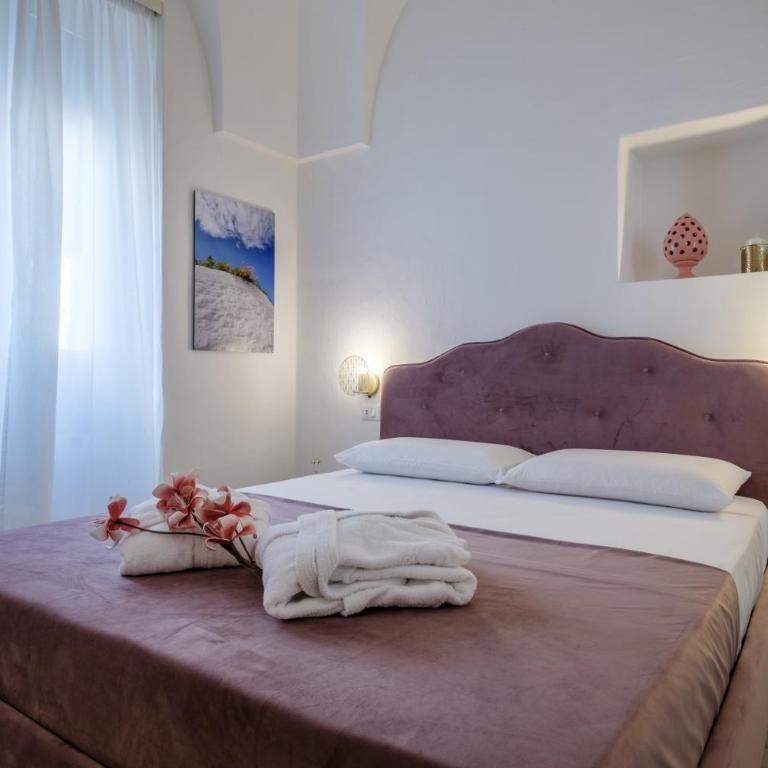 La Bella Ostuni Suites - Camera Matrimoniale Deluxe con Vasca - 12