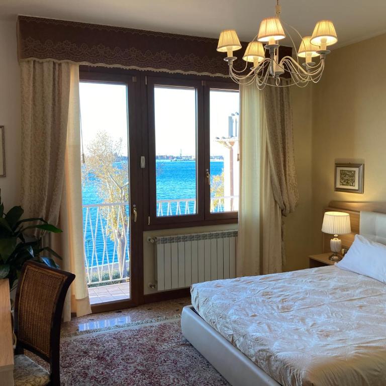 OASIS Golden Lagoon Chalet - Apartamento con balcón y vista a la laguna - 7
