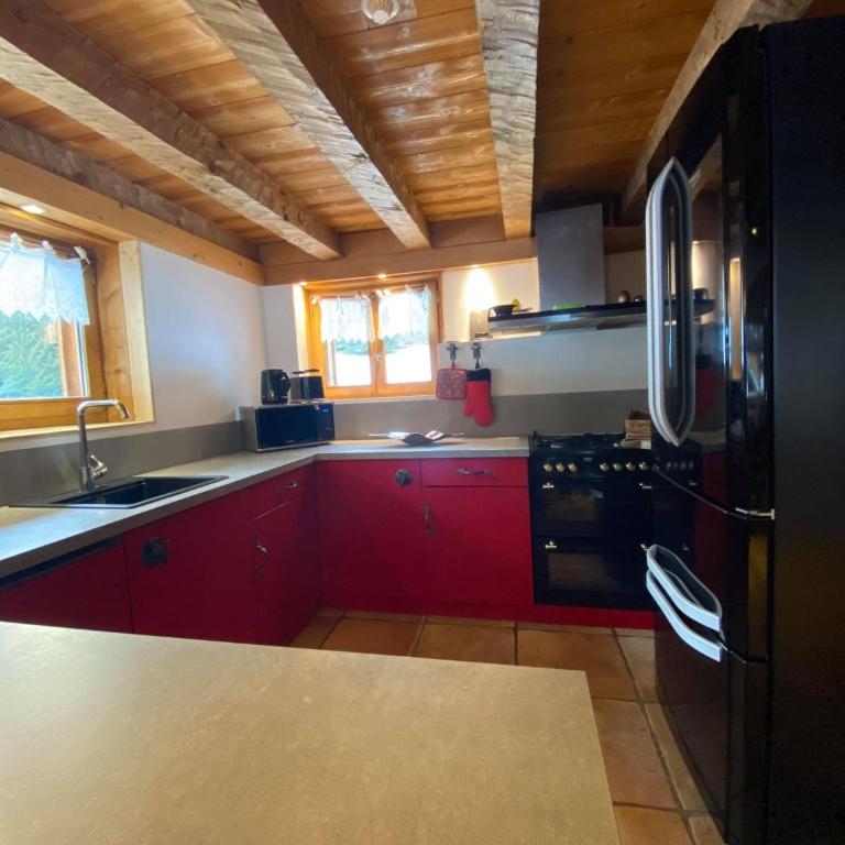 Chalet La Grange à Germaine - Propriétés Mont Amour - Chalet 5 Chambres - 78