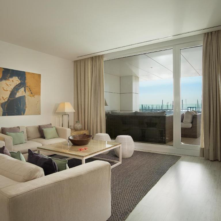 Suites Puerto Sherry - Apartamento de 2 dormitorios (2-4 adultos) - 3