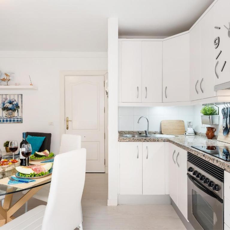 205 Los Cristianos by the beach, center, wifi AC - Apartamento de 1 dormitorio - 15
