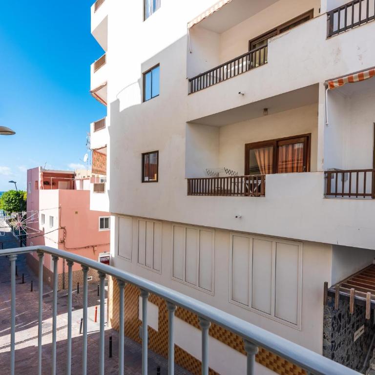 205 Los Cristianos by the beach, center, wifi AC - Apartamento de 1 dormitorio - 4