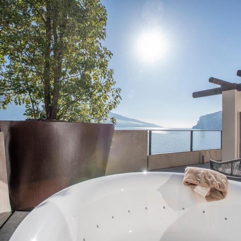 EALA My Lakeside Dream - Adults Only - Junior Suite Deluxe con Vista Lago - 10