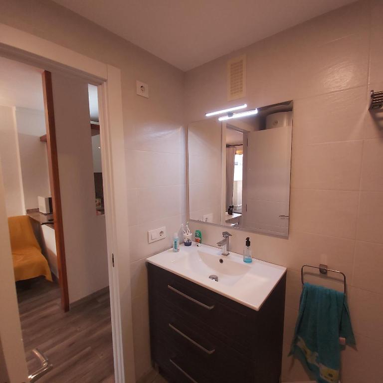APARTAMENTO EN EL CENTRO DE SALOU - One-Bedroom Apartment - 15