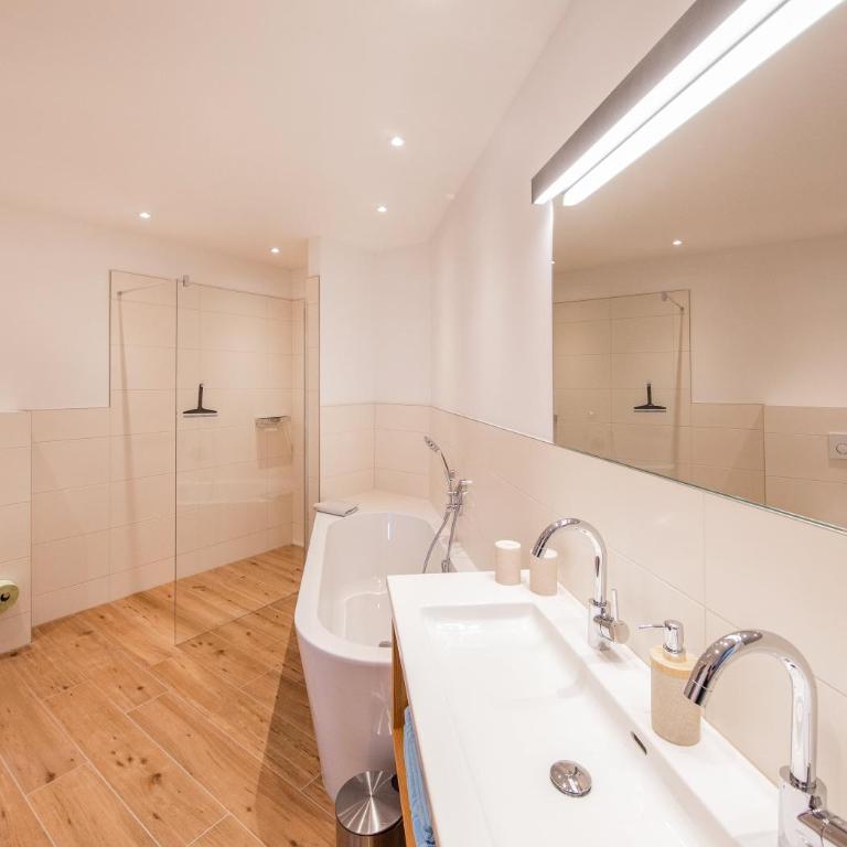 Premium Apartments Adlerhorst by we rent - Superior Apartment - 11