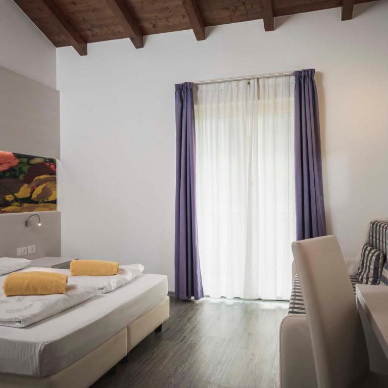 Maso Agritur Santa Lucia - Triple Room with Balcony - 12
