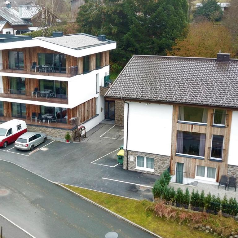 Appartement Kitzsteinhorn -Summercard included - Superior Apartment mit 2 Schlafzimmern, einem Badezimmer und zusätzlicher separater Dusche – obere Etage - 2