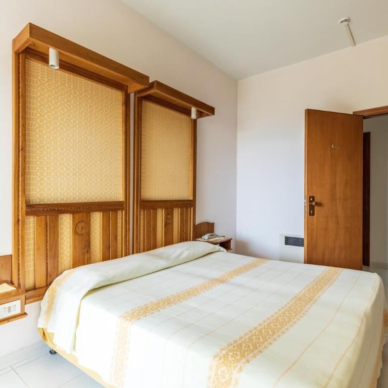 Albergo Miramare - Camera Matrimoniale/Doppia con Letti Singoli - 2