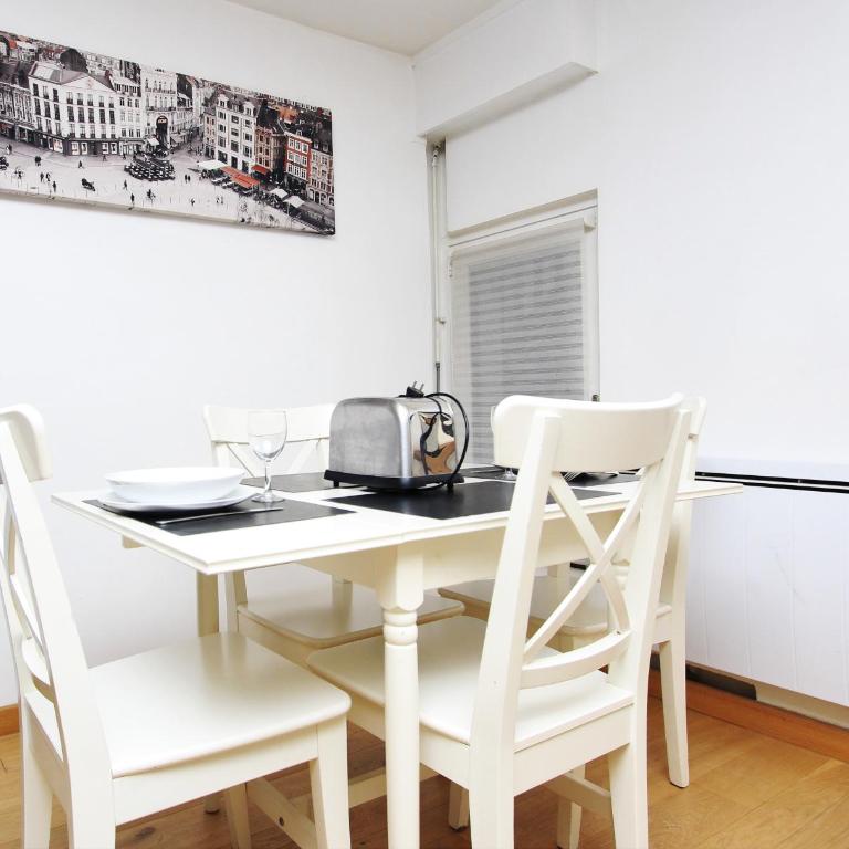 Escalille le Voltaire - Apartment - Ground Floor - 40 rue Voltaire - 24