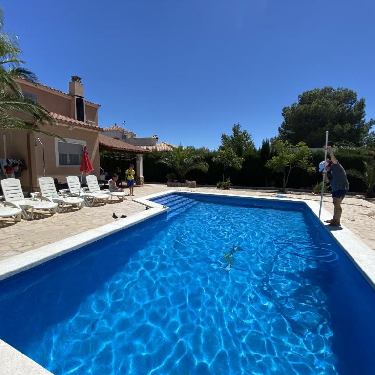 Villa Nerea with air conditioning & private swimming pool only 400m to the beach ideal for families - Villa - 3