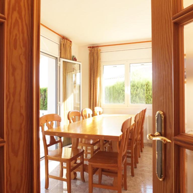 Villa Nerea with air conditioning & private swimming pool only 400m to the beach ideal for families - Villa - 8