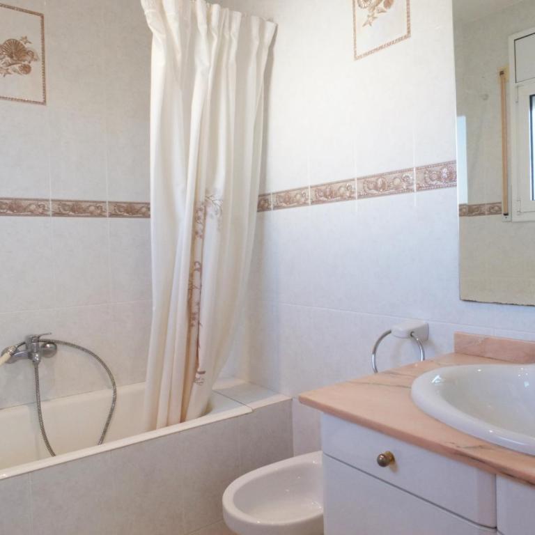 Villa Nerea with air conditioning & private swimming pool only 400m to the beach ideal for families - Villa - 12