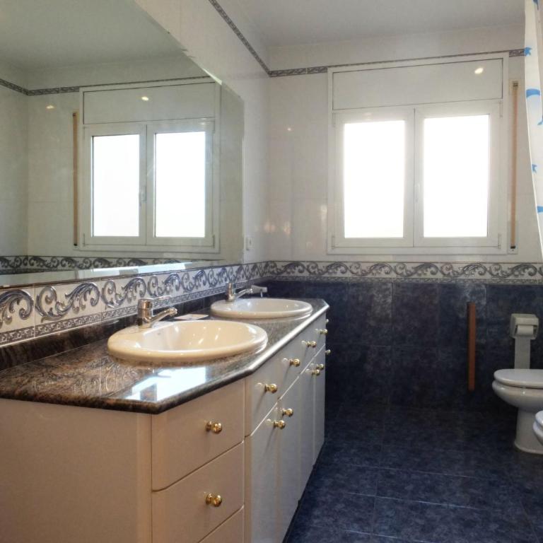 Villa Nerea with air conditioning & private swimming pool only 400m to the beach ideal for families - Villa - 21