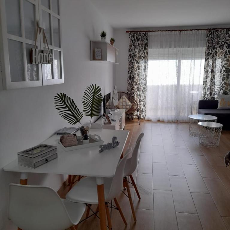 Benalbeach Holidays Benalmâdena - Apartamento Estudio con vistas al mar - 12