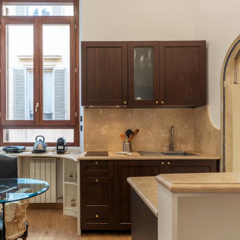 GuestHost - Piazza di Spagna Elegant Apartment - Appartamento con 1 Camera da Letto - 2