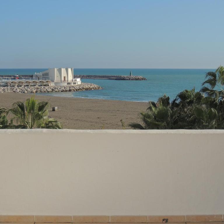 Ole Playa 5A Beach Front - A pie de playa, sea views - Vistas al mar, Puerto Marina - Apartamento de 2 dormitorios - 4