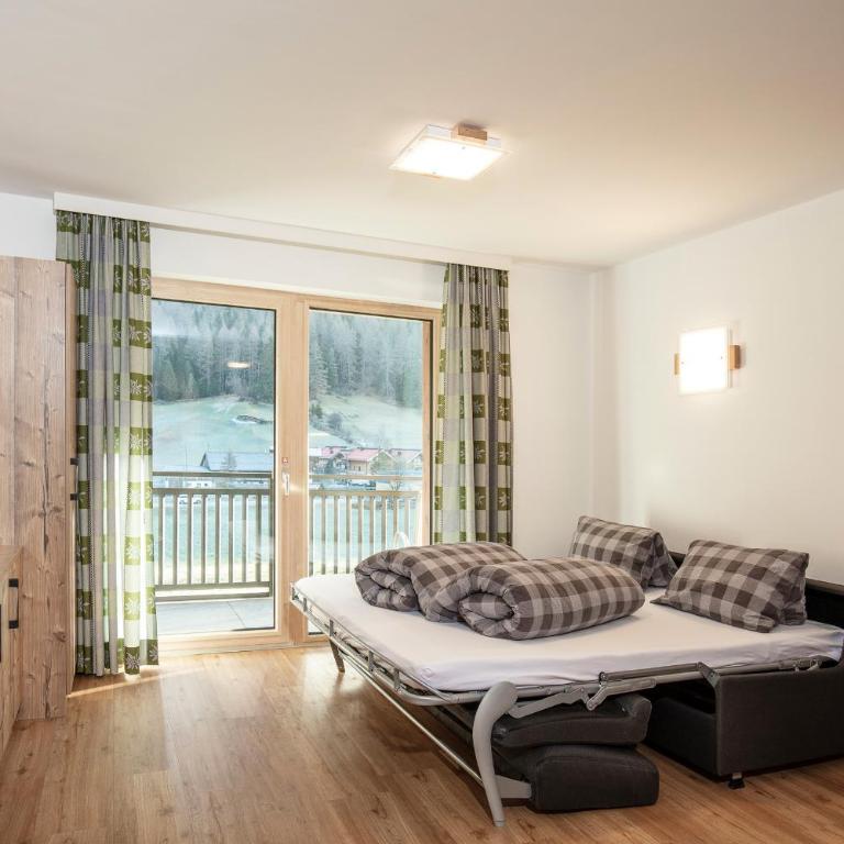 Apart Auszeit - Apartment mit 2 Schlafzimmern und Balkon - 2
