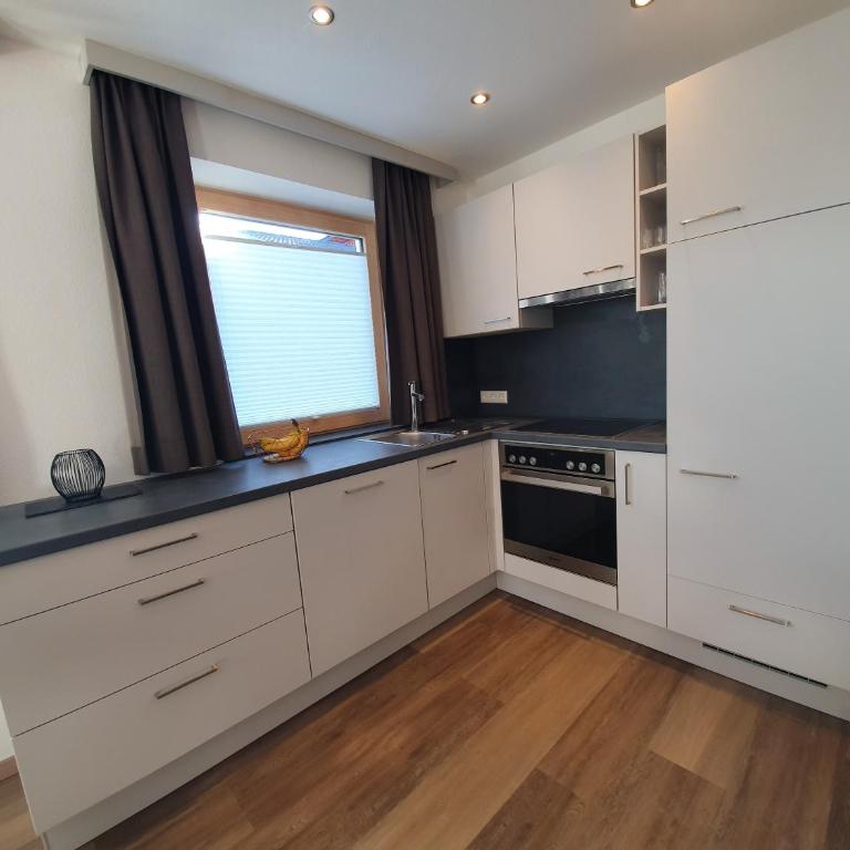 Beim Nannerl - Two-Bedroom Apartment - 14
