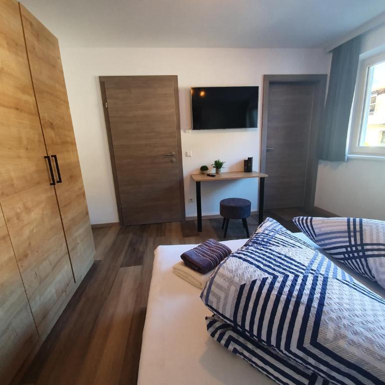Beim Nannerl - Two-Bedroom Apartment - 18