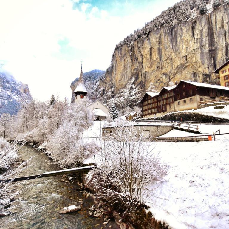 Apartment Breithorn - Charming home - free parking & Wifi - Apartment mit 1 Schlafzimmer - 52