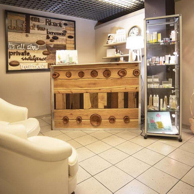 Appartamenti Dolomiti con piscina e sauna - Appartamento con 2 Camere da Letto e Terrazza - 19