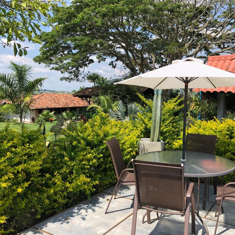 Finca Hotel Brasilia - Casa de 7 dormitorios - 7
