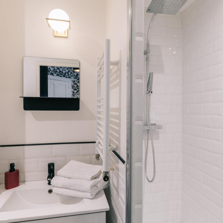 LIK APPARTS Gare Rennes - Appart LE HERON - Appartement Standard - 6
