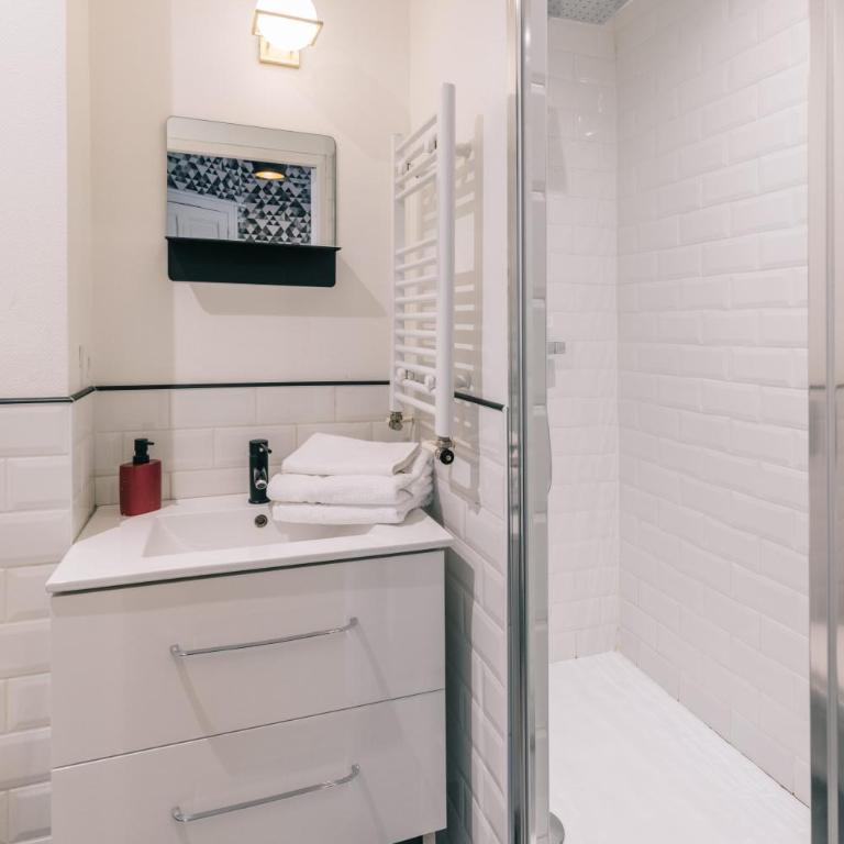 LIK APPARTS Gare Rennes - Appart LE HERON - Appartement Standard - 27