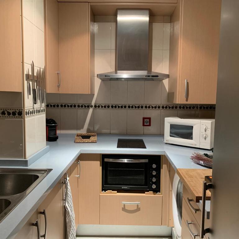 Homely Málaga Larios - Apartamento de 1 dormitorio - 5