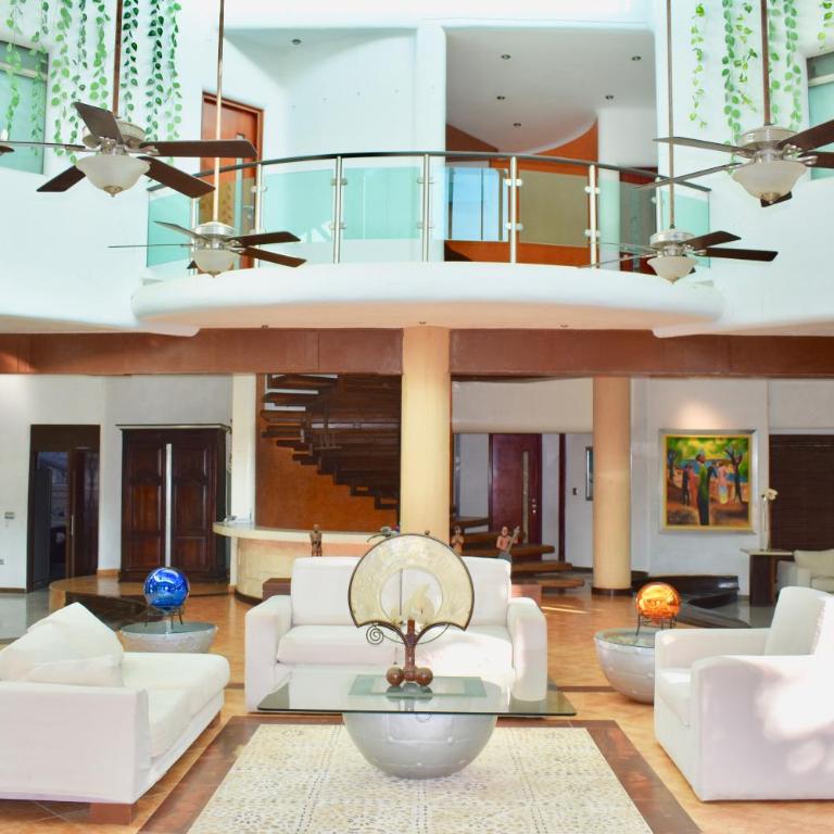 Casa la Selva - Four-Bedroom House - 9