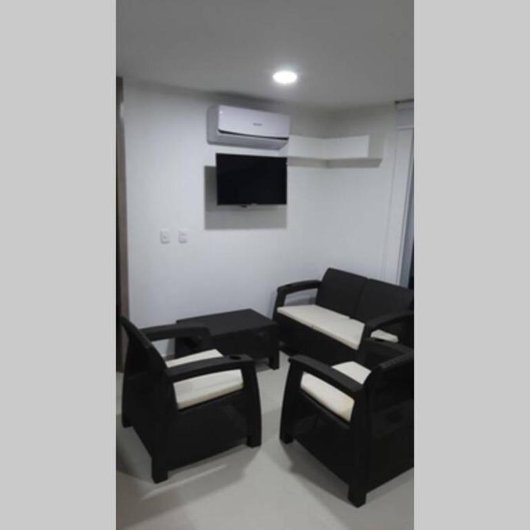 Apartamento nuevo - Amoblado en Puerto azul - Club House Piscina, Futbol, Jacuzzi, Voley playa - Apartamento de 2 dormitorios - 33